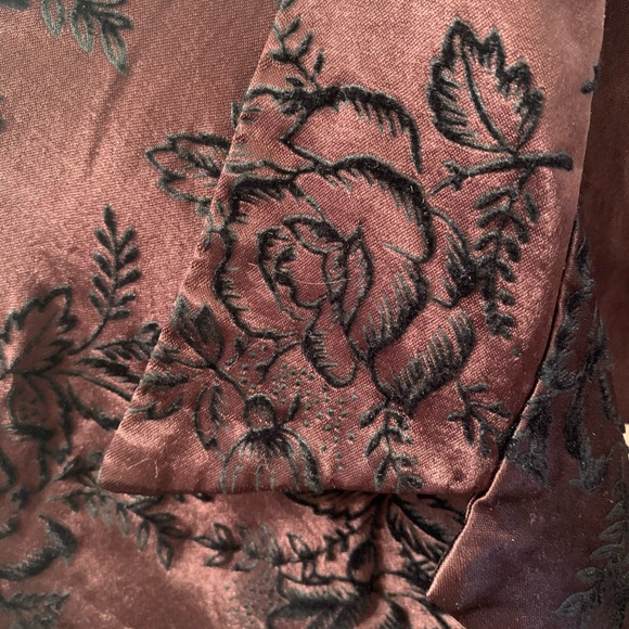 Medium satin velvet crop top - Picture 4 of 5